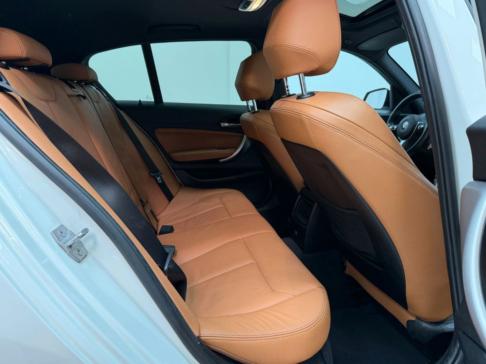 BMW 120 i /M SPORT / NAVI / SHZ / SCHIEBEDACH foto 16