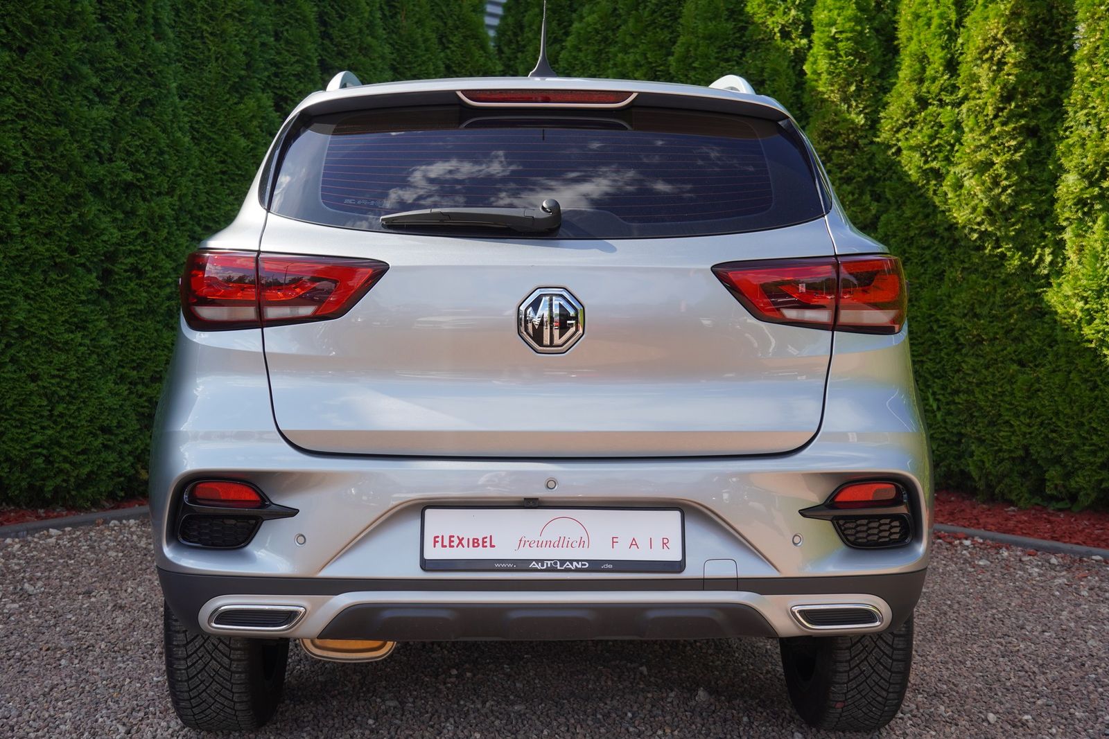 MG ZS