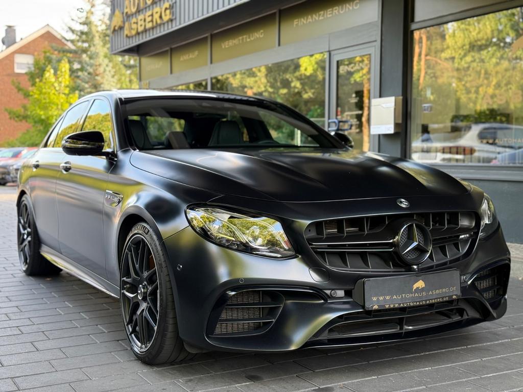 Mercedes-Benz E 63 AMG