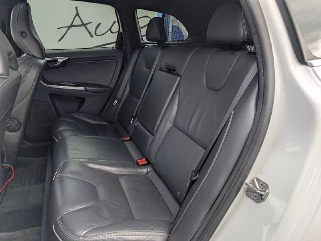 Volvo XC60 R-Design AWD