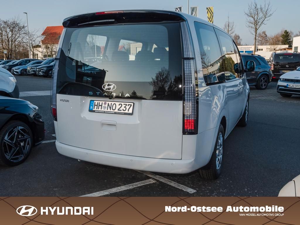 Fahrzeugabbildung Hyundai STARIA 9-Sitzer HEV TREND Easy-Access-P Park-P