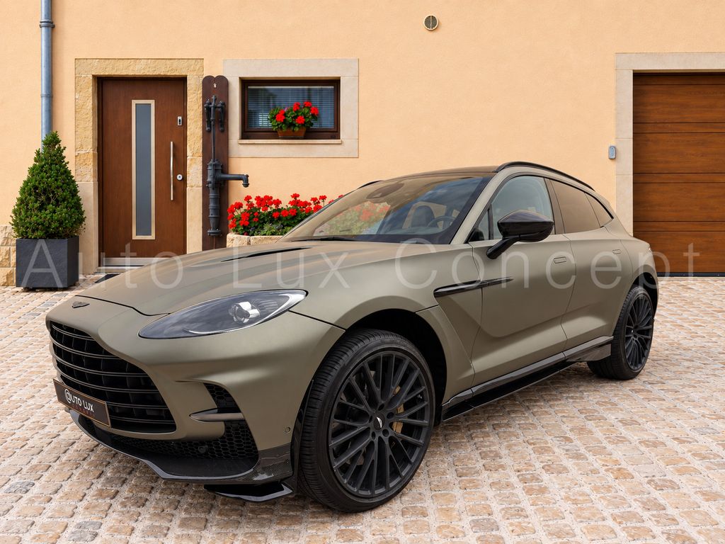 Image of Aston Martin DBX