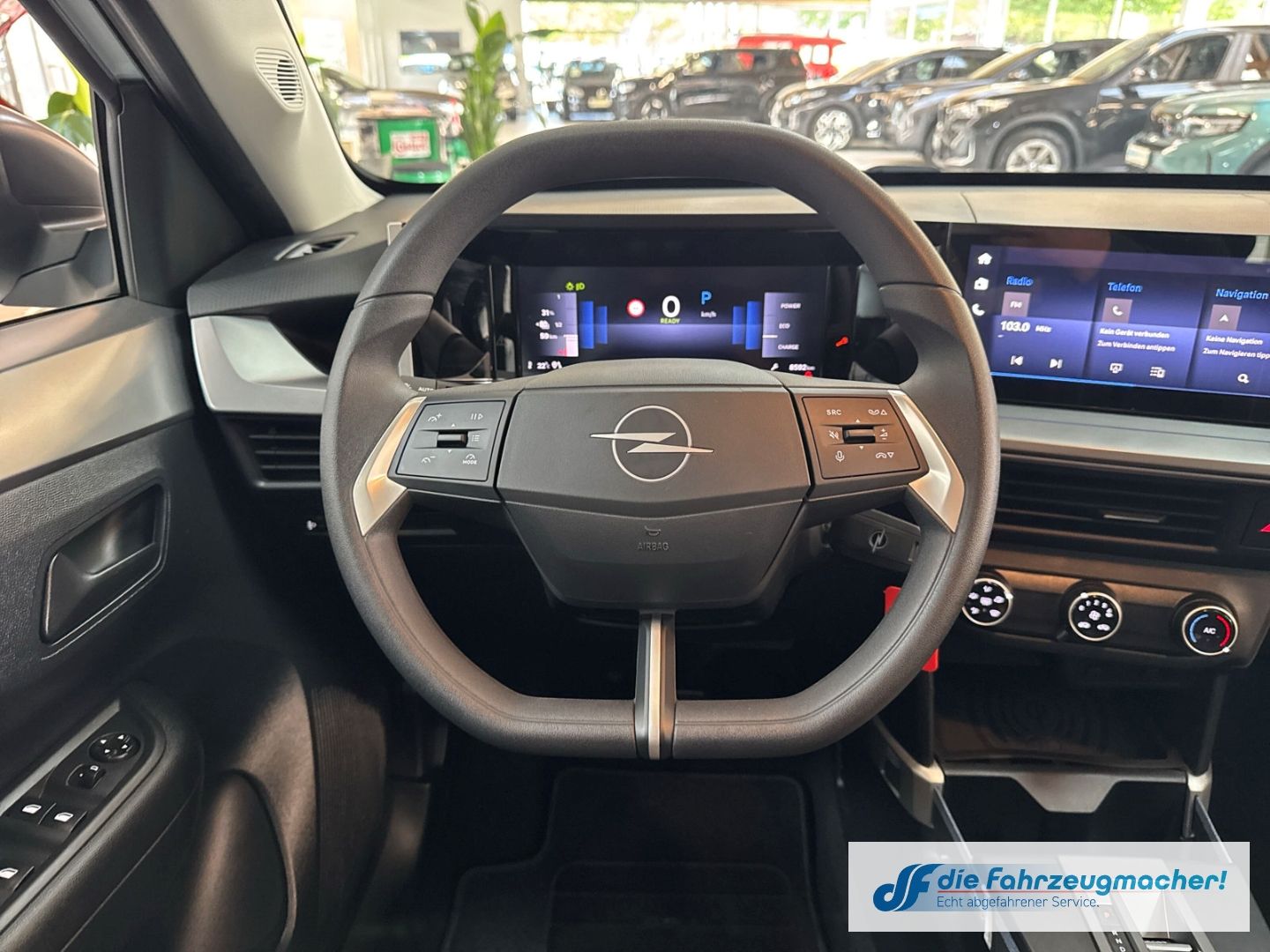 Fahrzeugabbildung Opel Frontera Electric Edition 83 kW Digitales Cockpi