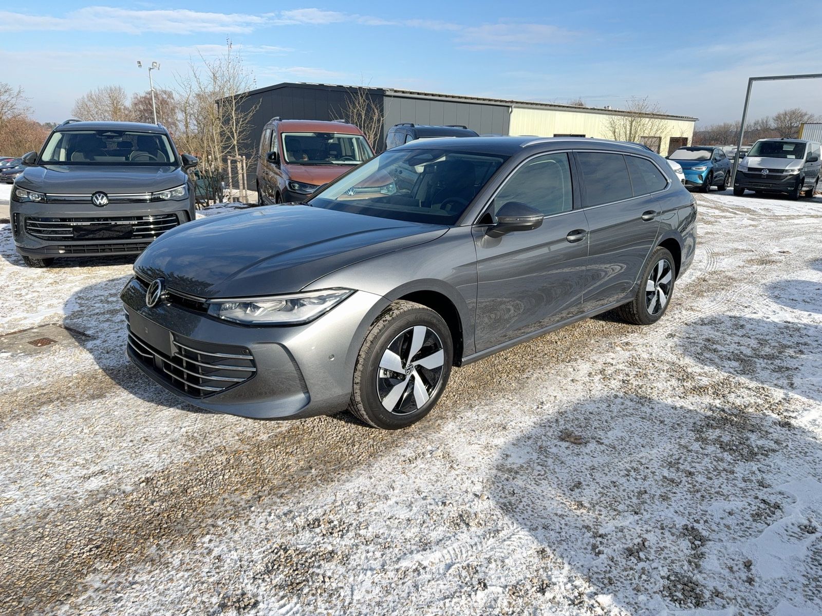 Volkswagen Passat - Bild 2