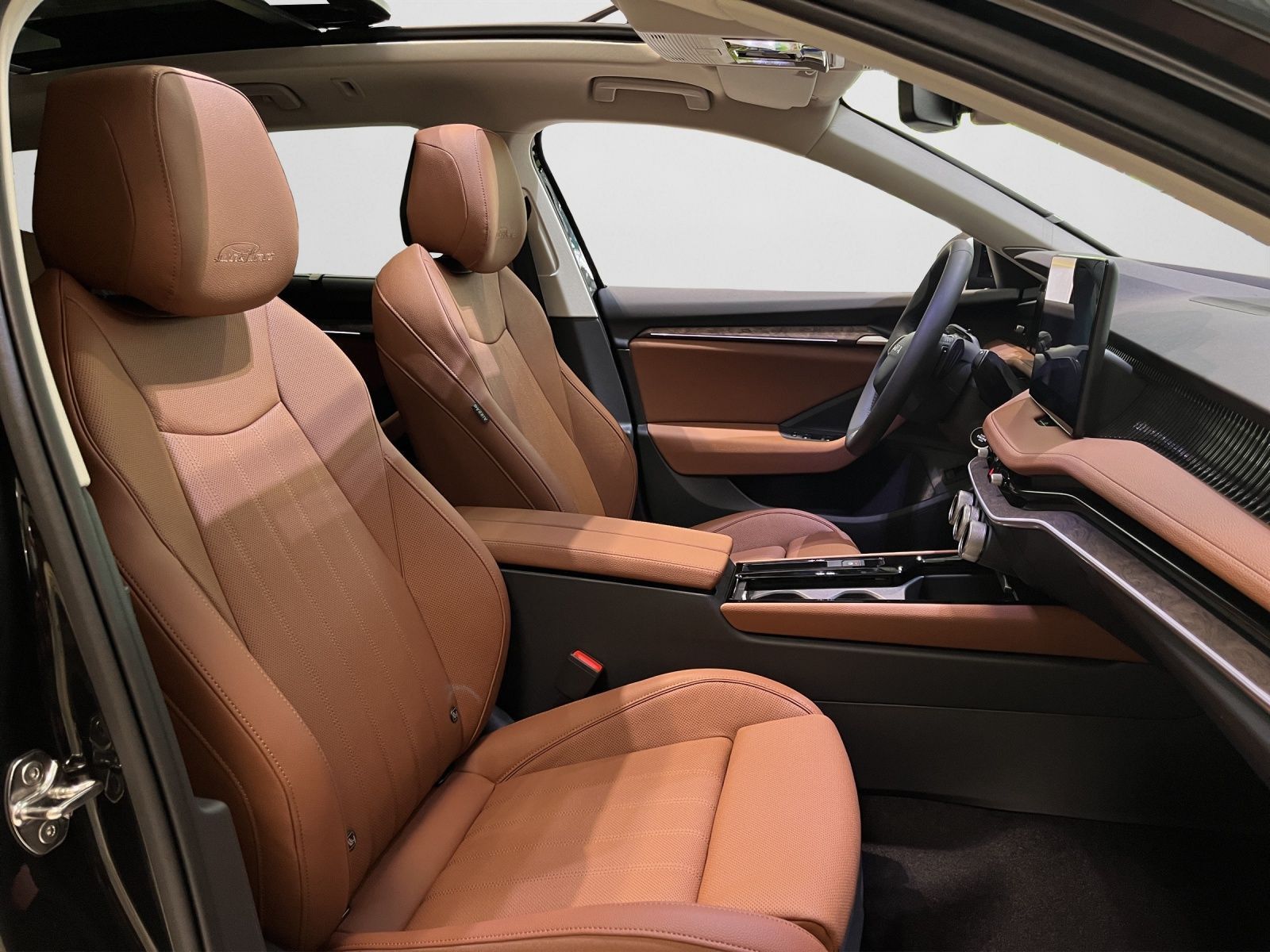 Skoda Superb - Bild 4
