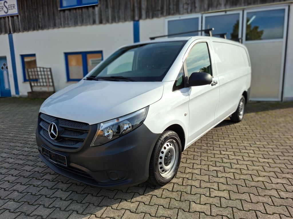 Image of Mercedes-Benz Vito