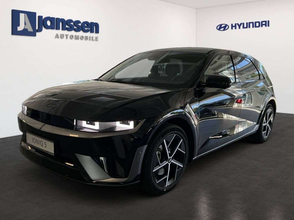 Fahrzeugabbildung Hyundai IONIQ 5 84 kWh Allrad (325 PS) N Line Park-Paket