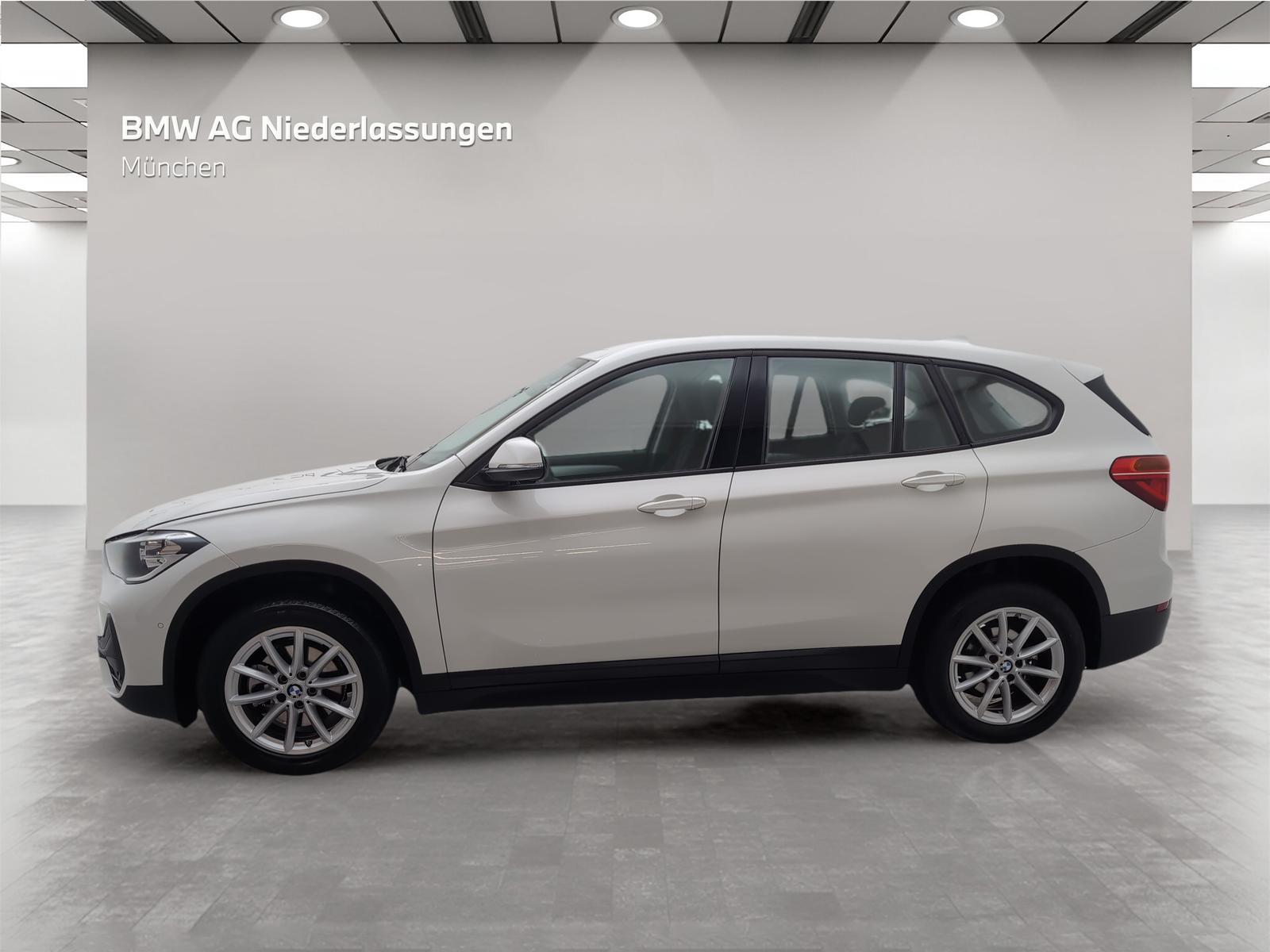 BMW X1 sDrive18i Navi Parkassist Sitzheizung