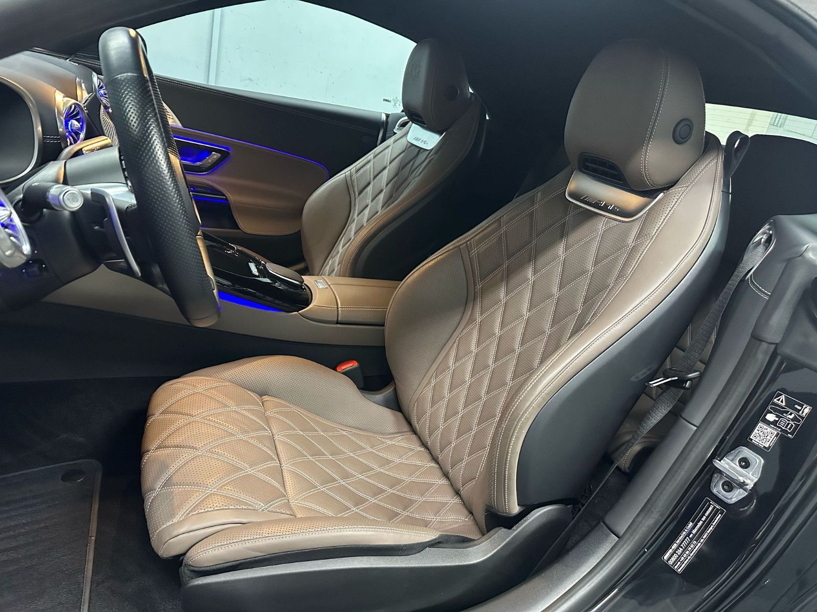 Fahrzeugabbildung Mercedes-Benz SL 63 4MATIC+ *MANUFAKTUR*NIGHT*LIFTSY*HEADUP*