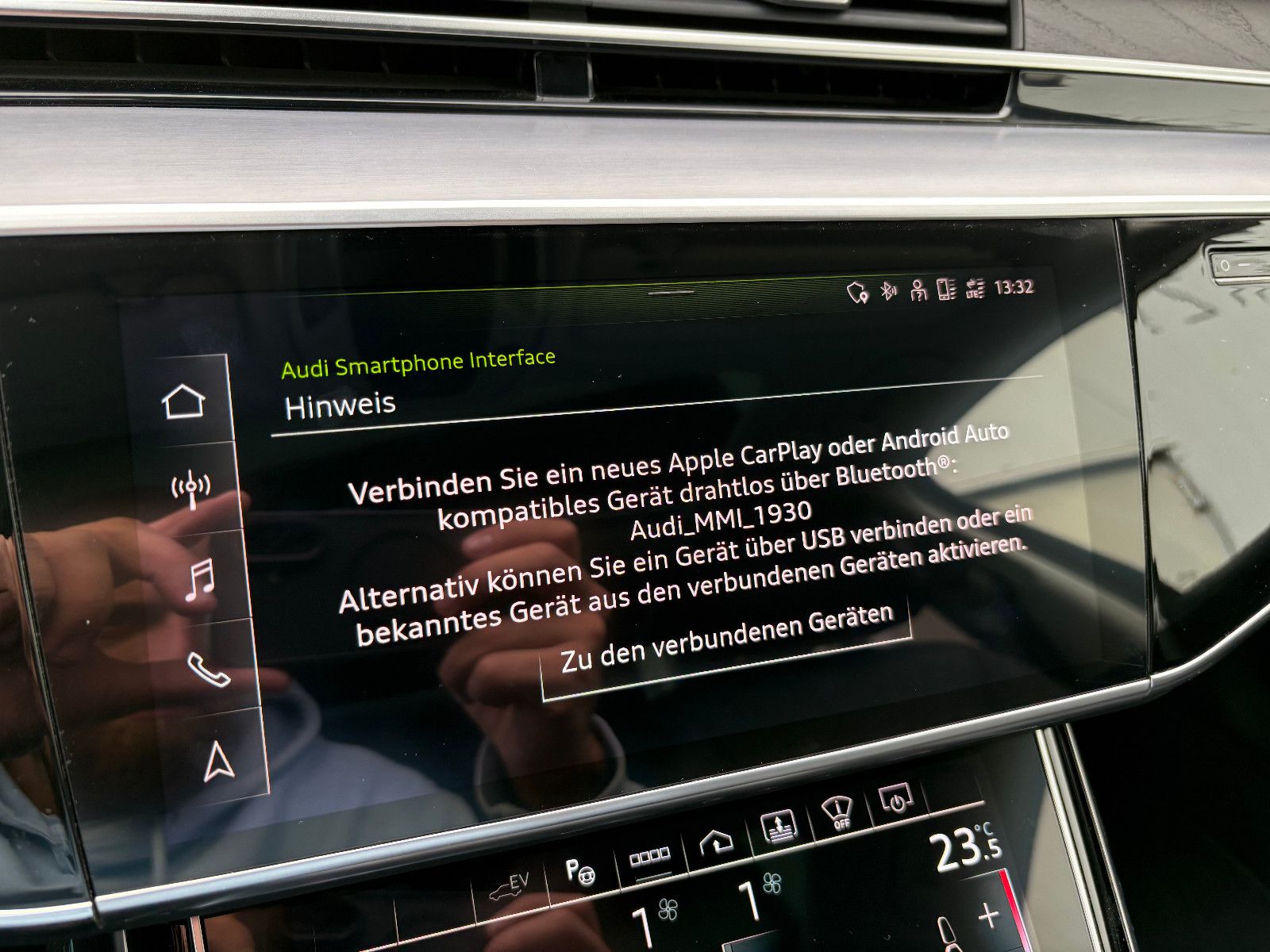 Fahrzeugabbildung Audi A8 60 TFSI e L quattro/Chauffeur-Paket/Fond-TV/