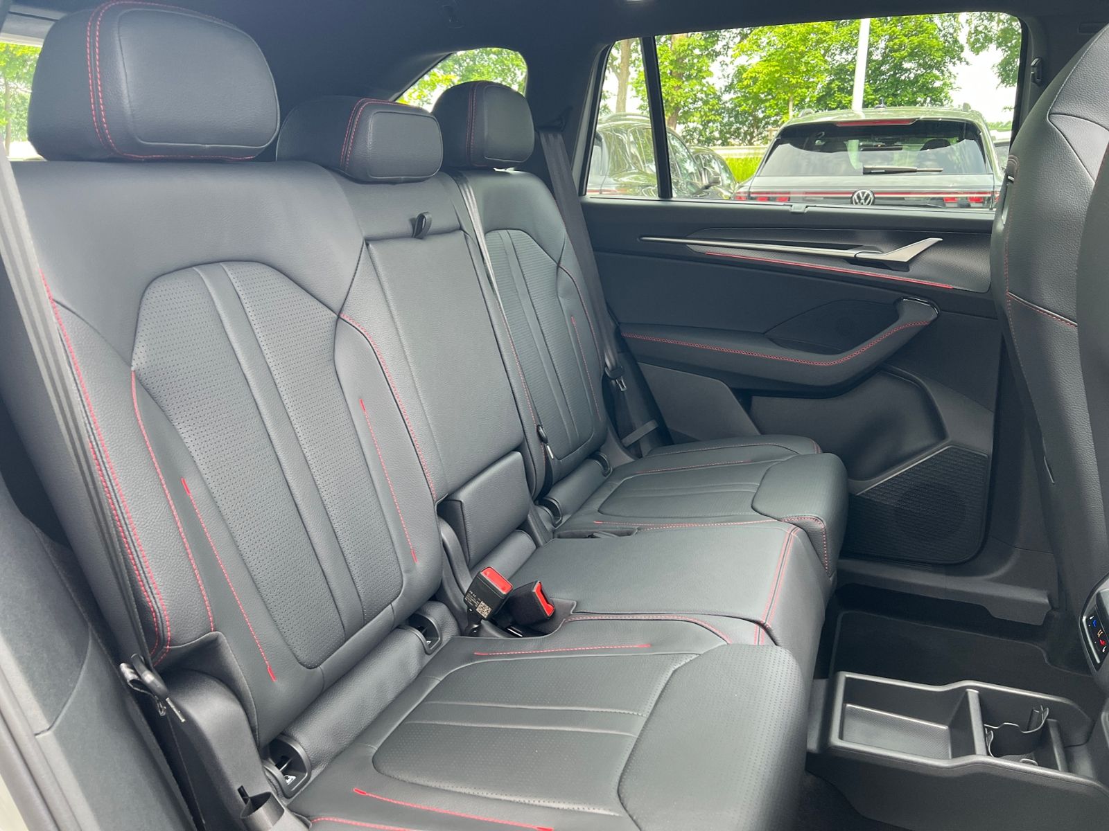Fahrzeugabbildung SKODA Kodiaq RS 2.0 TSI DSG 4x4 *CANTON, Panorama, Sta