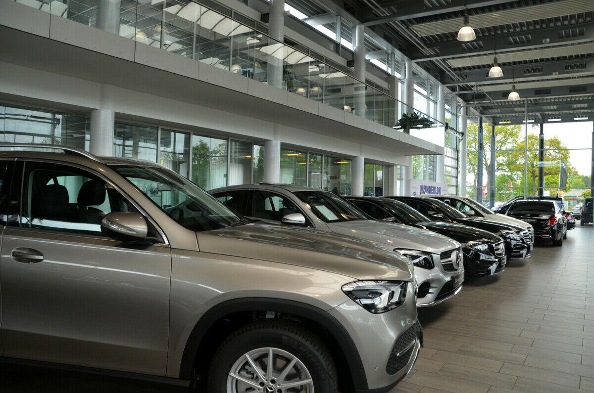 showroom-image-bottom