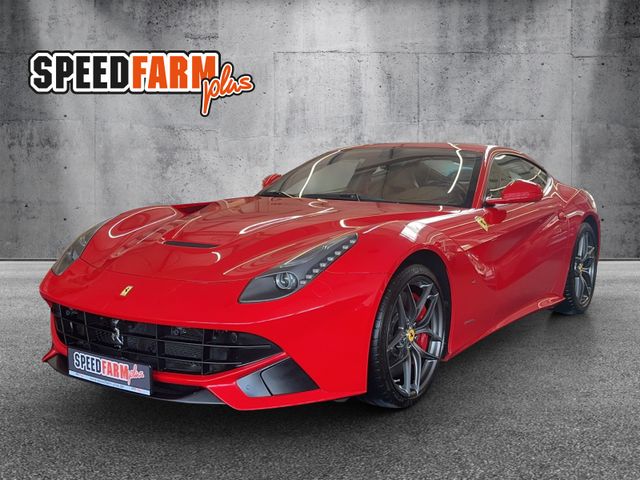 Ferrari F12 Berlinetta Neuer Motor 3900 KM