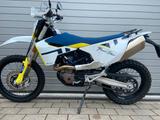 Husqvarna 701 Enduro - 1. Hand, Zubehör, KD neu - Offers