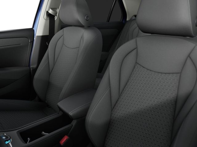 Fahrzeugabbildung Volkswagen T-Roc Life 1.5 l eTSI OPF 85 kW (116 PS) 7-Gang-