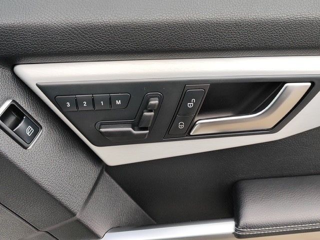 Fahrzeugabbildung Mercedes-Benz GLK 250 CDI 4Matic Memo*Navi*Shzg*Bi-Xenon*AHK