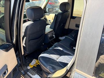 Land-Rover Range Rover - 4