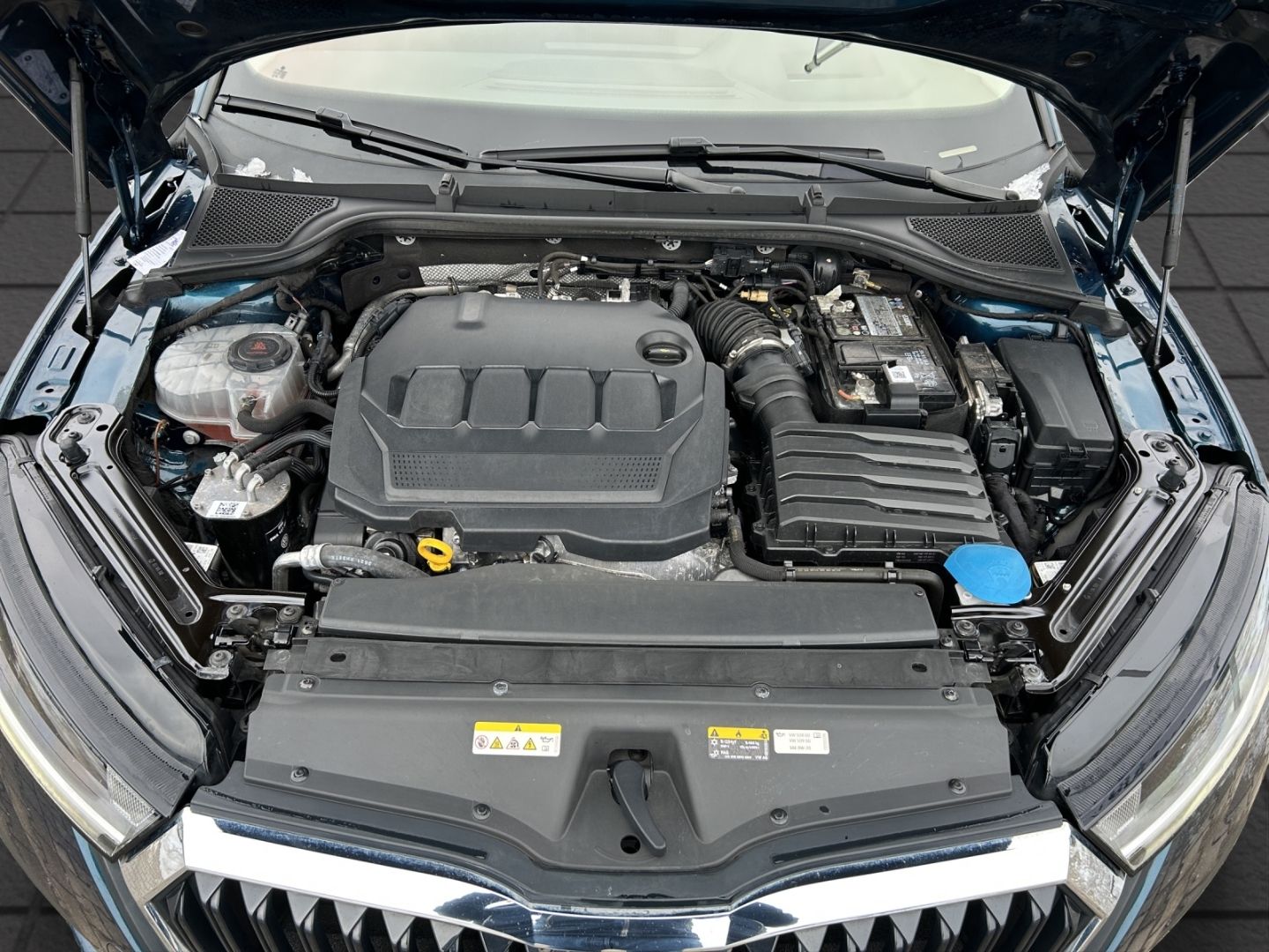 Octavia Combi Style 2.0TDI DSG AHZV LED HuD PDC 