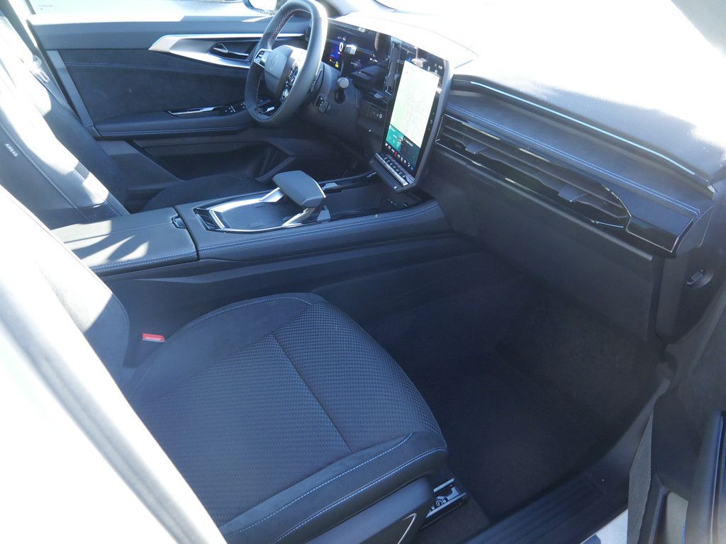 Fahrzeugabbildung Renault Austral Techno Esprit Alpine Mild Hybrid 160