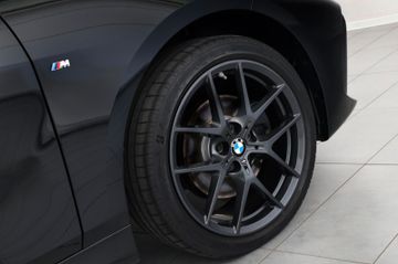 BMW 118i DKG M Sport Shadow Business Paket Apple 18"