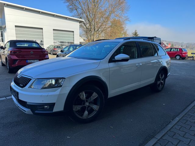 Skoda Octavia Combi Scout 4x4 Automatil 150 PS Navi