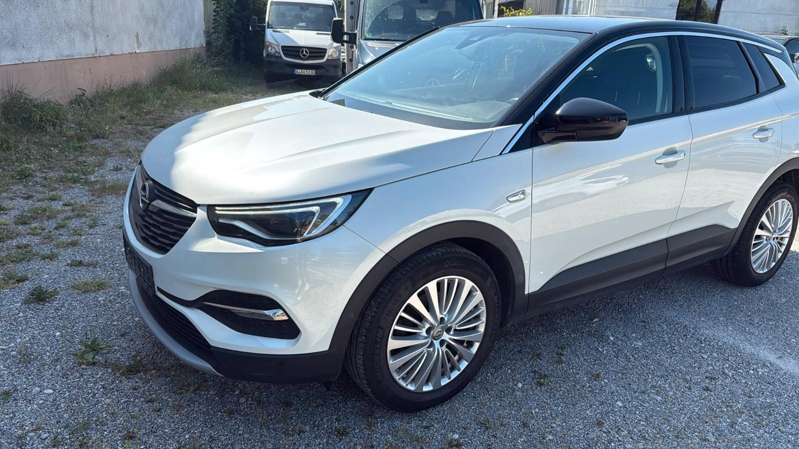 Opel Grandland (X)