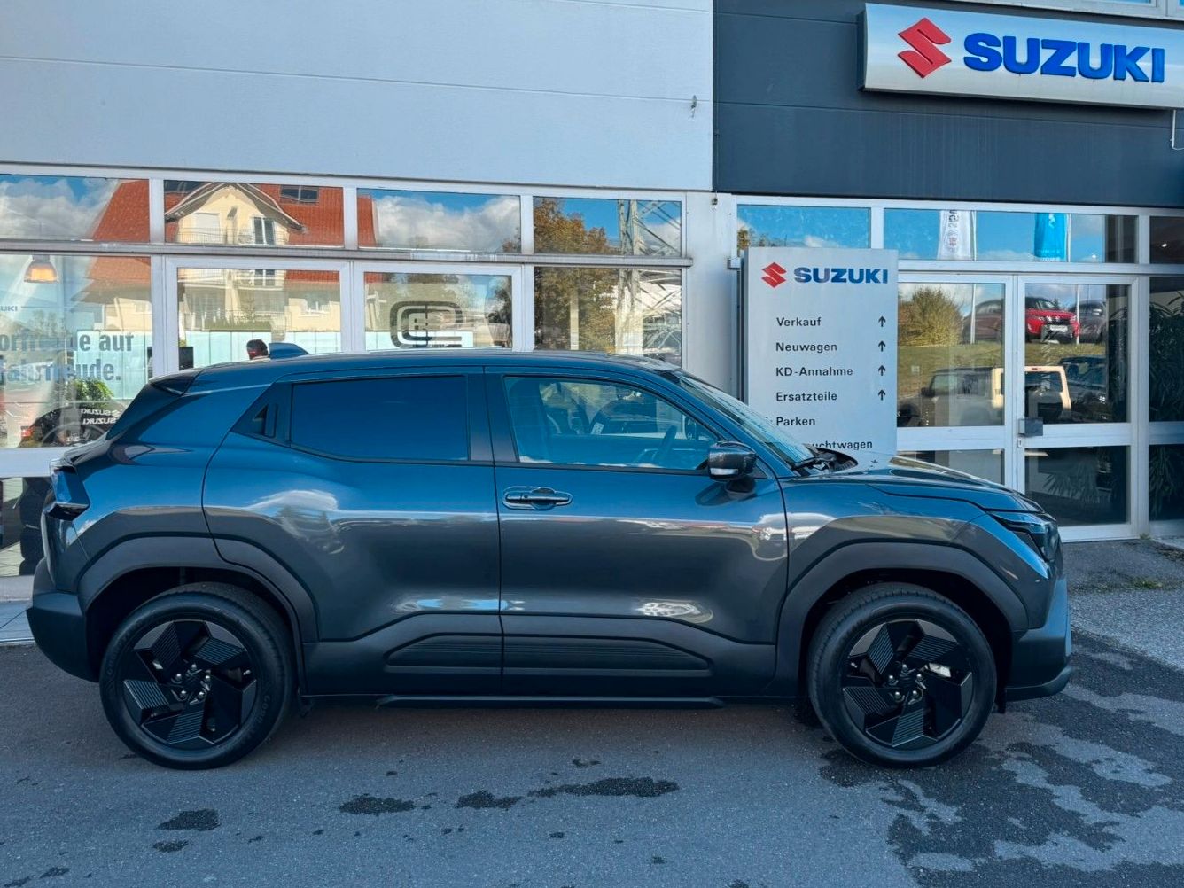 Suzuki e Vitara - Bild 3
