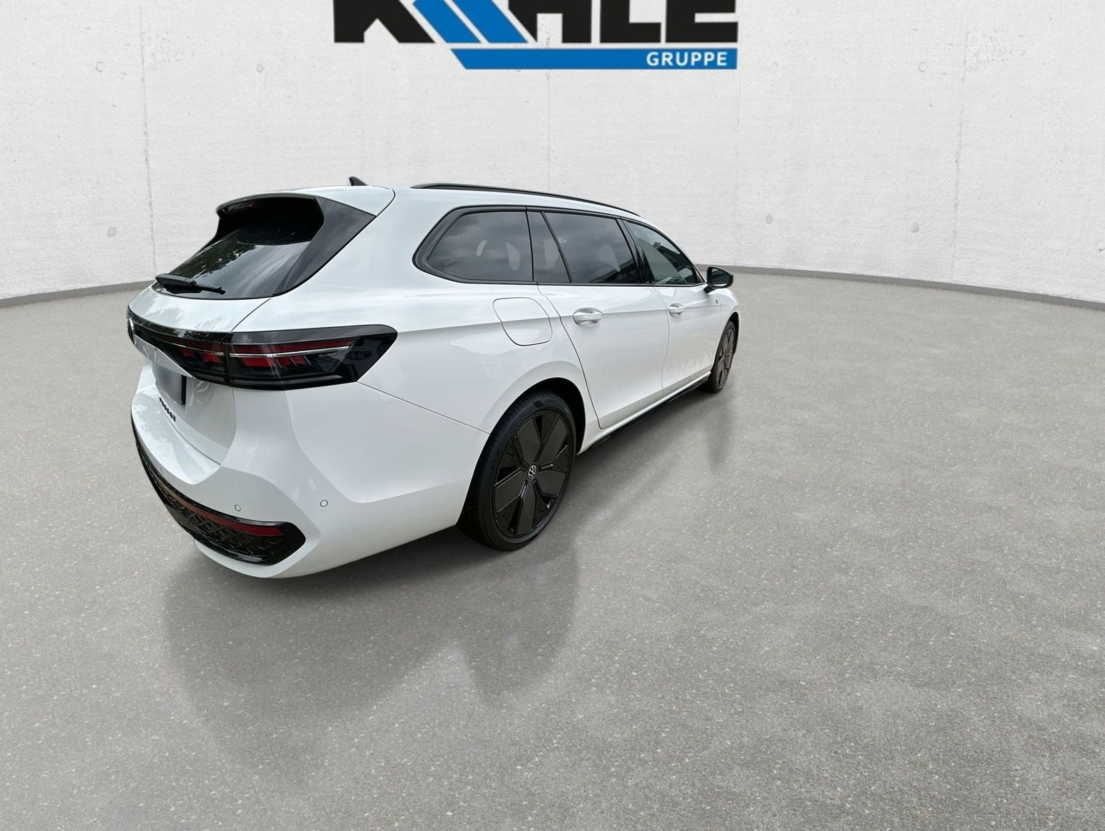Volkswagen Passat - Bild 6