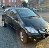 Mercedes-Benz Mercedes A150, neuer TÜV im Mrz 2025 - Mercedes-Benz A 150 Gebrauchtwagen in Mönchengladbach