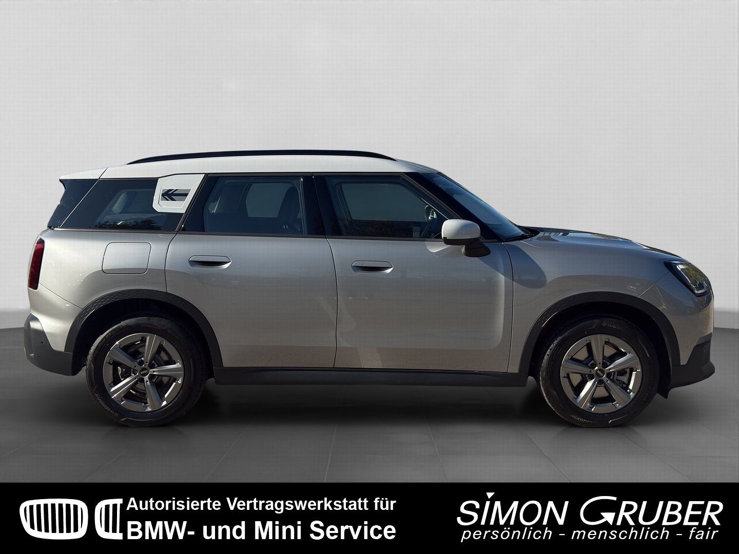 Fahrzeugabbildung MINI Countryman Cooper C Classic Trim Navi HUD LED