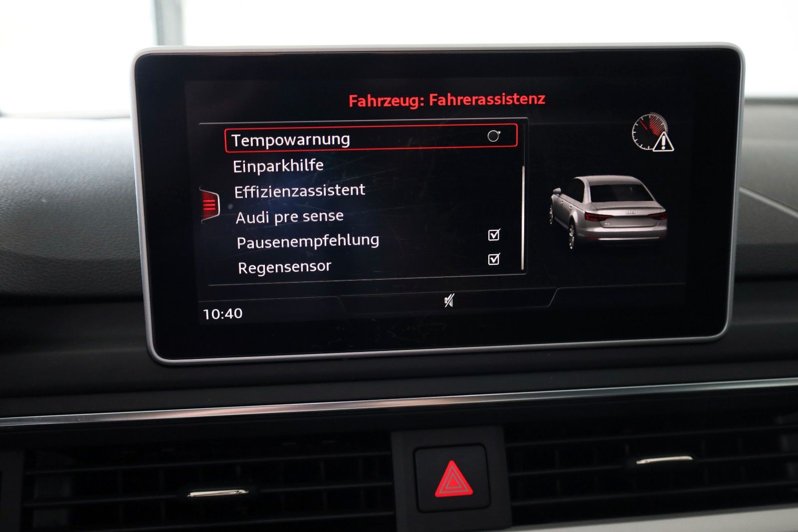 Fahrzeugabbildung Audi A4 Limusine,Automatik,Navi,Xenon,SH,Tempomat,PDC