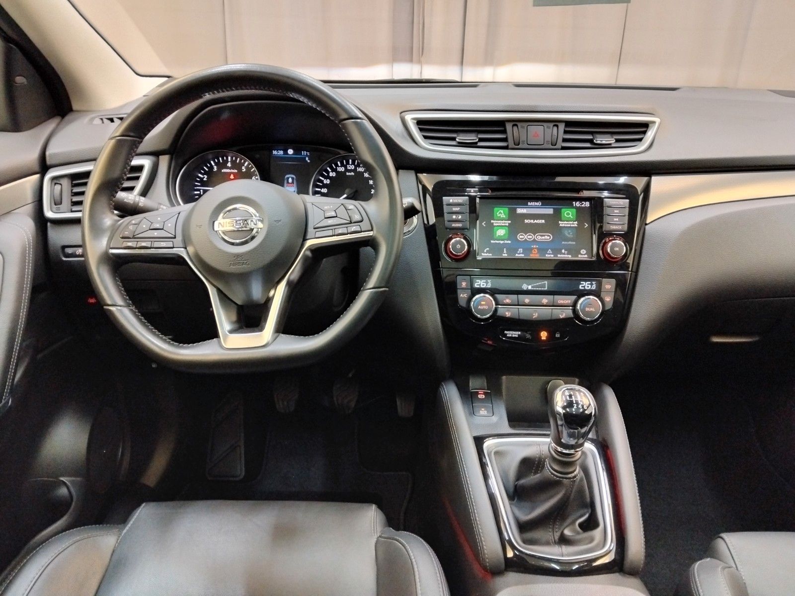 Nissan Qashqai (06/2026, Benzin)