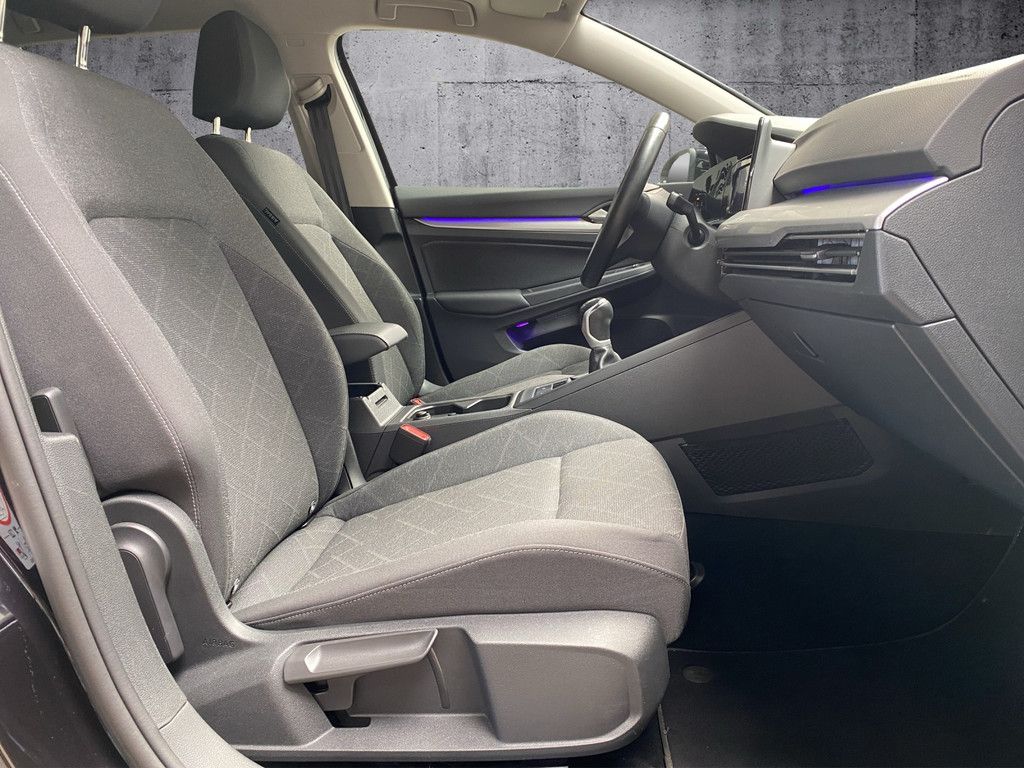 Volkswagen Golf - Bild 9