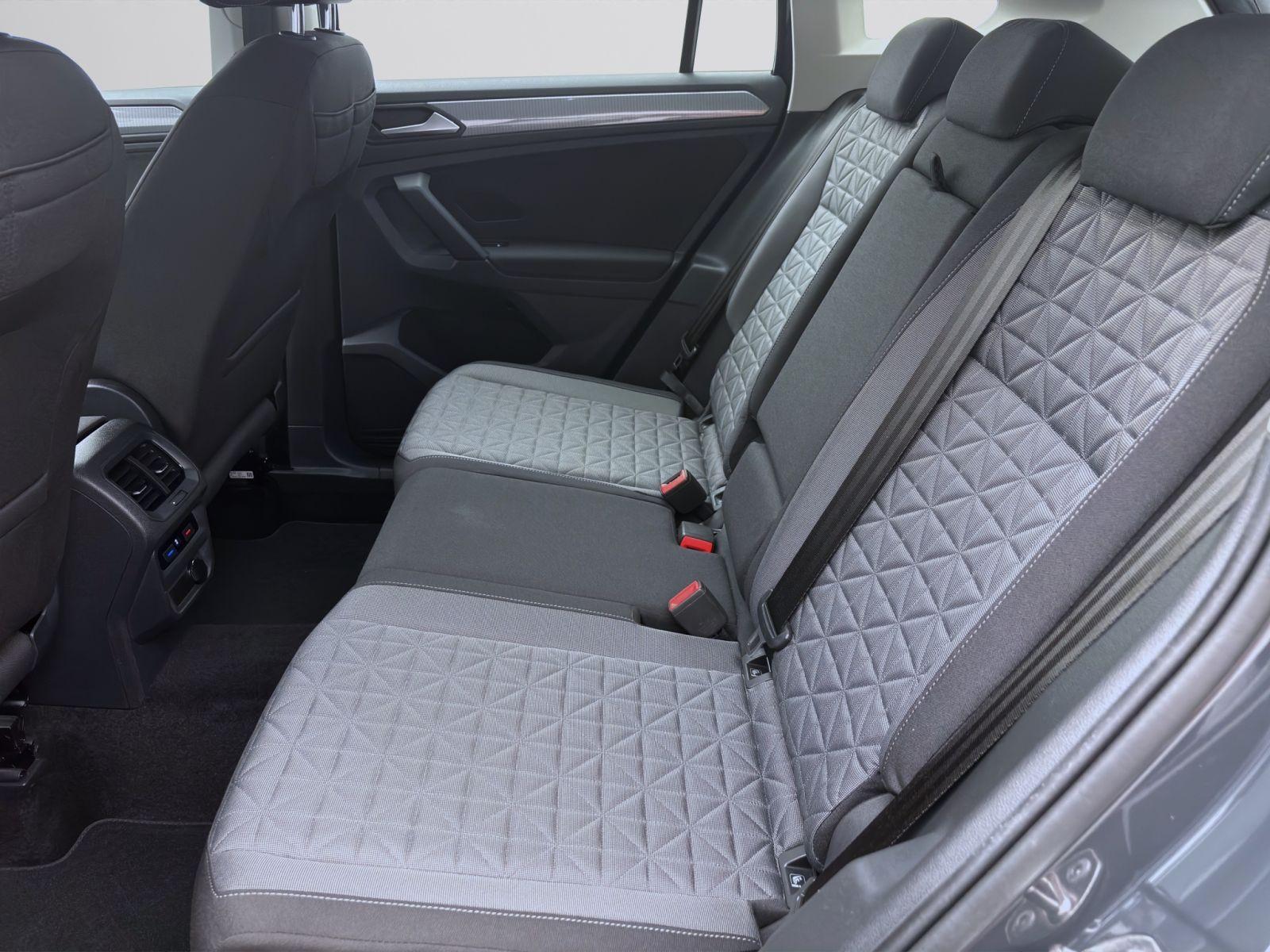 Volkswagen Tiguan 2.0 TDI LIFE NAVI SITZHZG PDC KLIMA