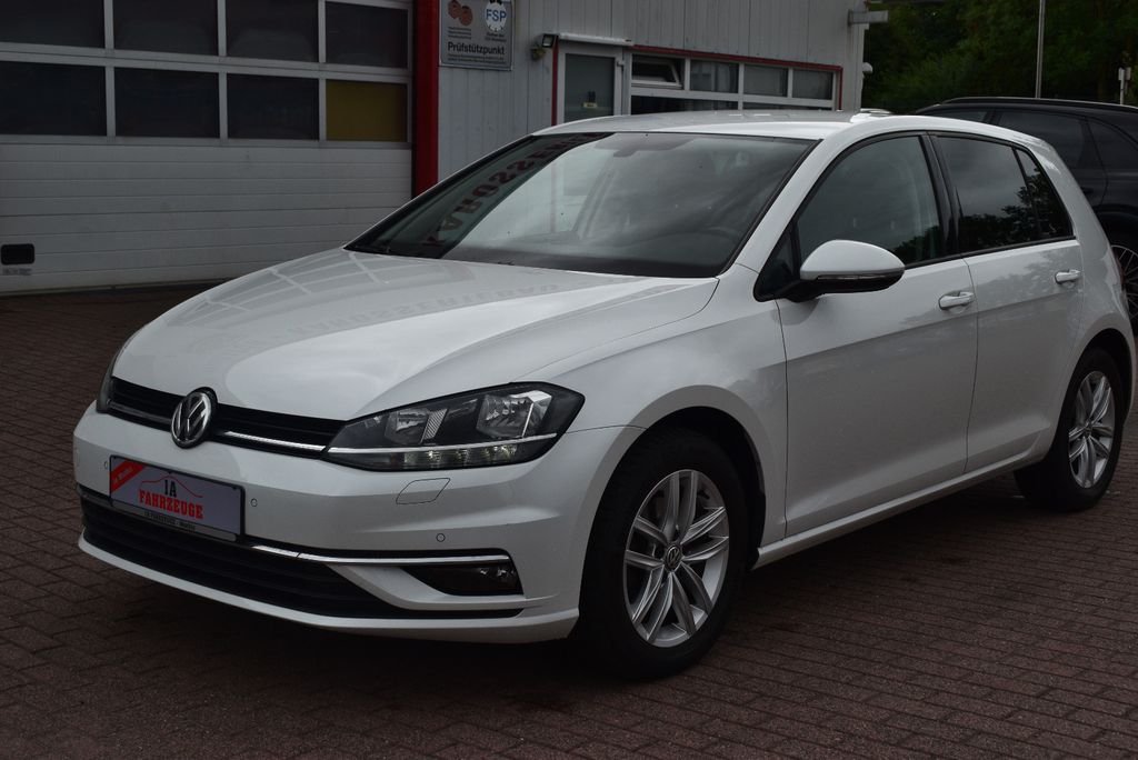 Image of Volkswagen Golf