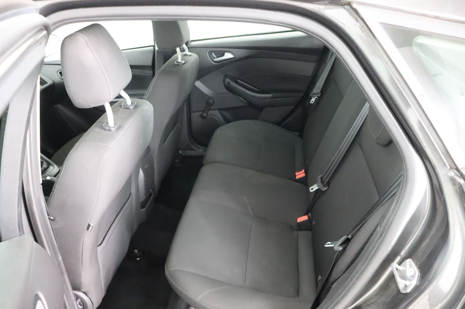 Fahrzeugabbildung Ford Focus 1.0 Ecoboost * SHZ * Tempomat