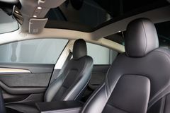 TESLA Model 3 Standard RWD*WMP*ACC*LED*2.Hand*8-fach