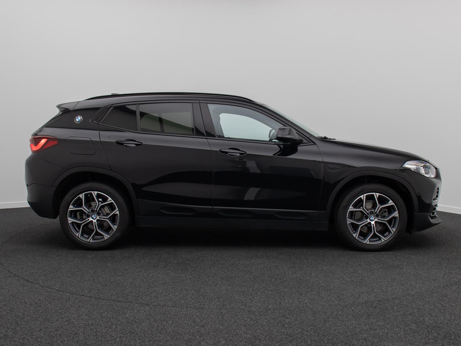 BMW X2 sD18i Sport HiFi Kamera DAB Panorama 18Zoll, миниатюра 5