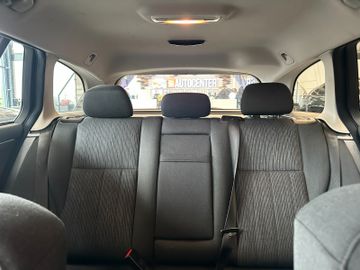 Mercedes-Benz C 200 *Tempo*Navi*Szhz*Pdc*