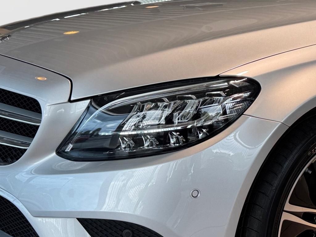Fahrzeugabbildung Mercedes-Benz C 300 deT Avantg. AHK ACC Totwi. LED Ambie. SHZ