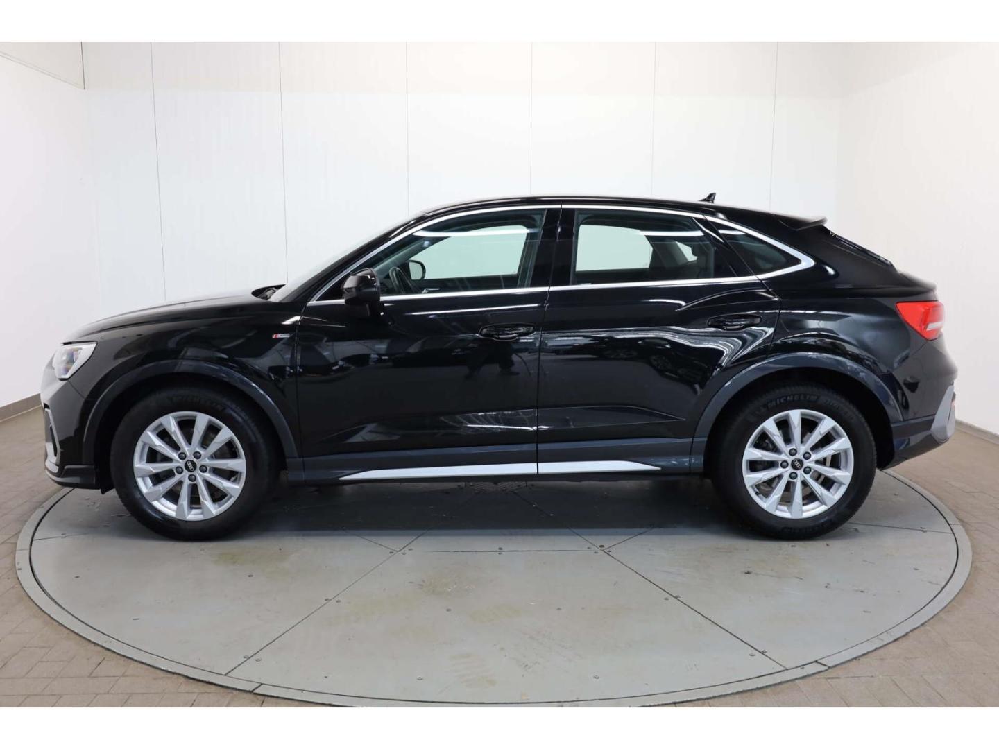 Audi Q3 Sportback 35 TDI S line Alca/NAV/Virt./RFK, миниатюра 5