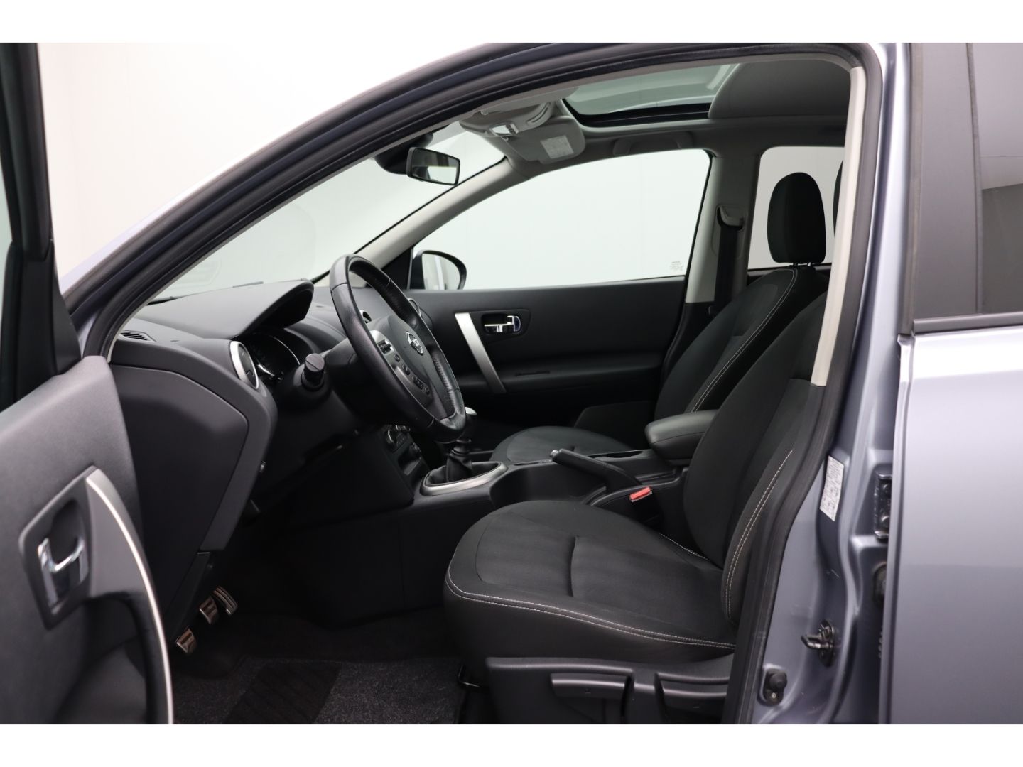Fahrzeugabbildung Nissan Qashqai 2.0 I-Way 360 Kamera Pano 2-Zonen Klima
