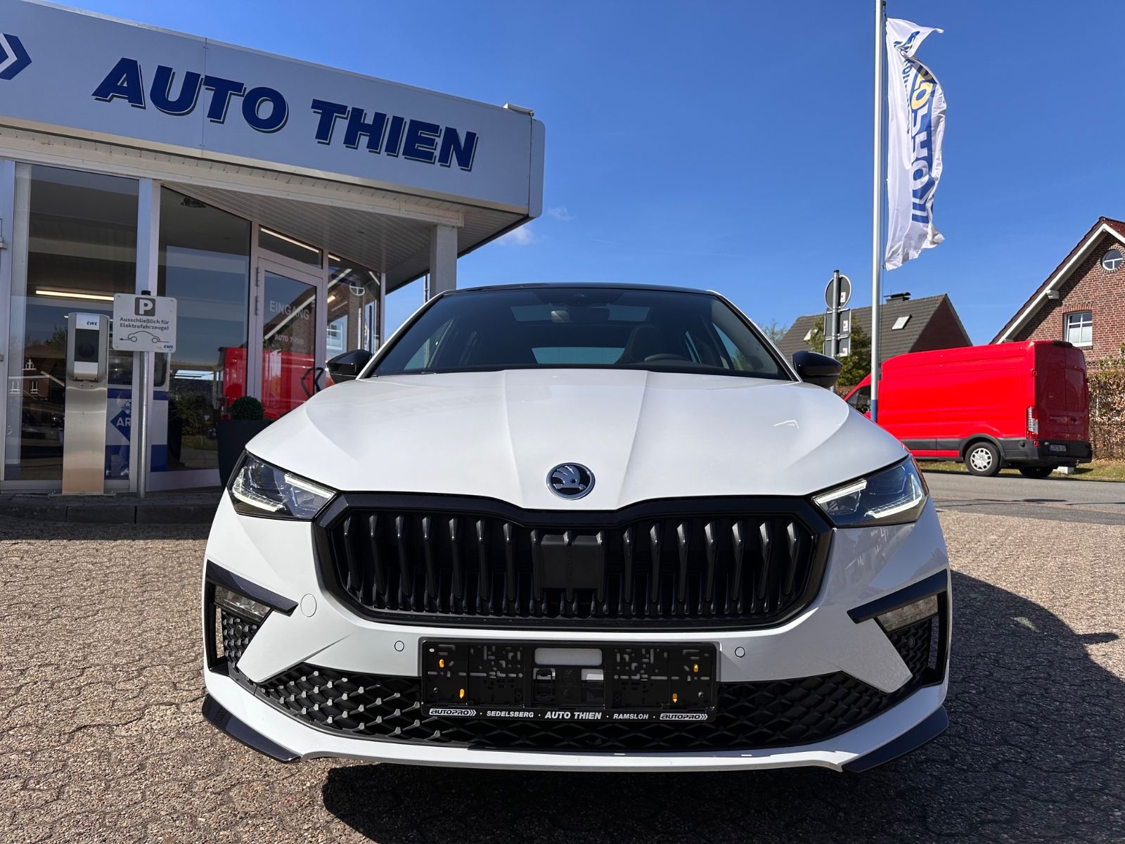 Fahrzeugabbildung SKODA Scala Monte Carlo 1.0 TSI DSG Matrix/Pano/LED