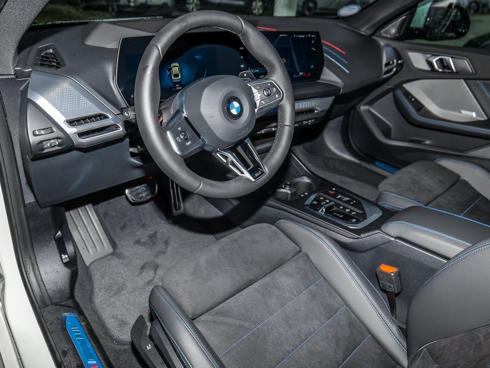 BMW 216 Gran Coupé - Bild 17