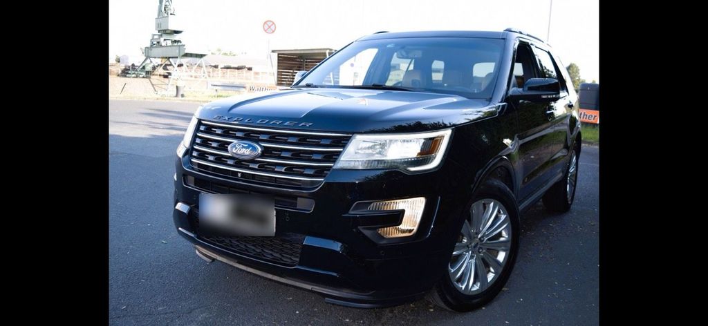 Image of Ford Explorer