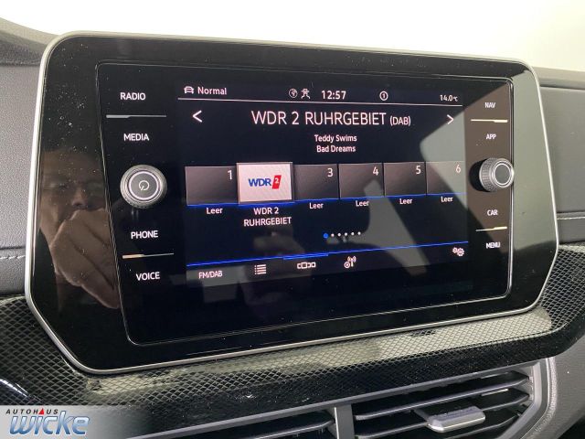 T-Cross 1.5 TSI DSG R-Line NAVI KLIMA AHK LED