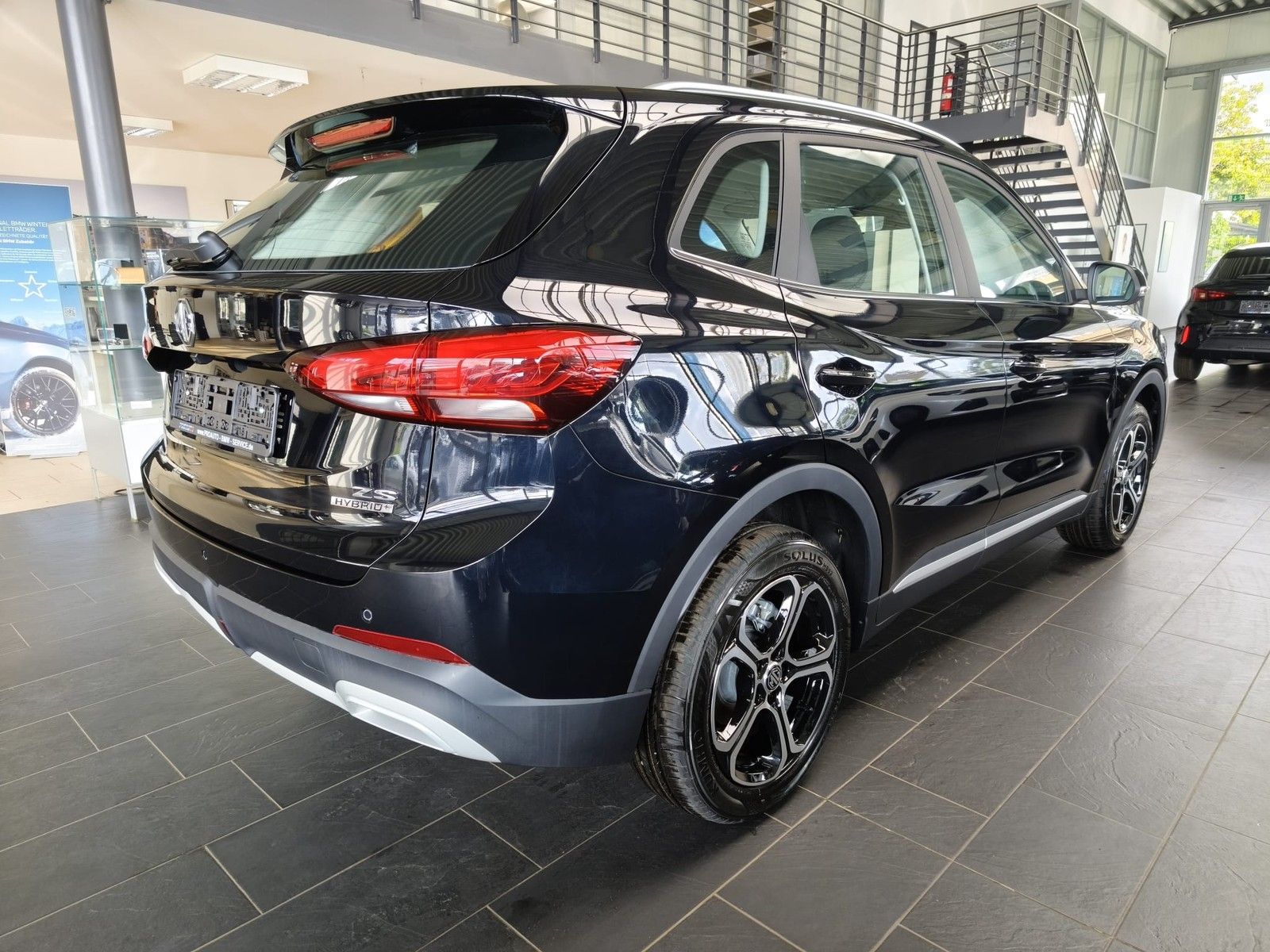 MG ZS