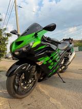 Kawasaki ZZR 1400 - KAWASAKI ZZR