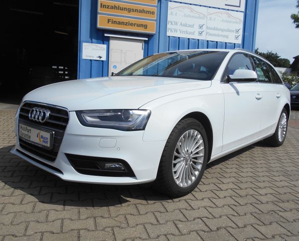 Audi A4 Avant Attraction