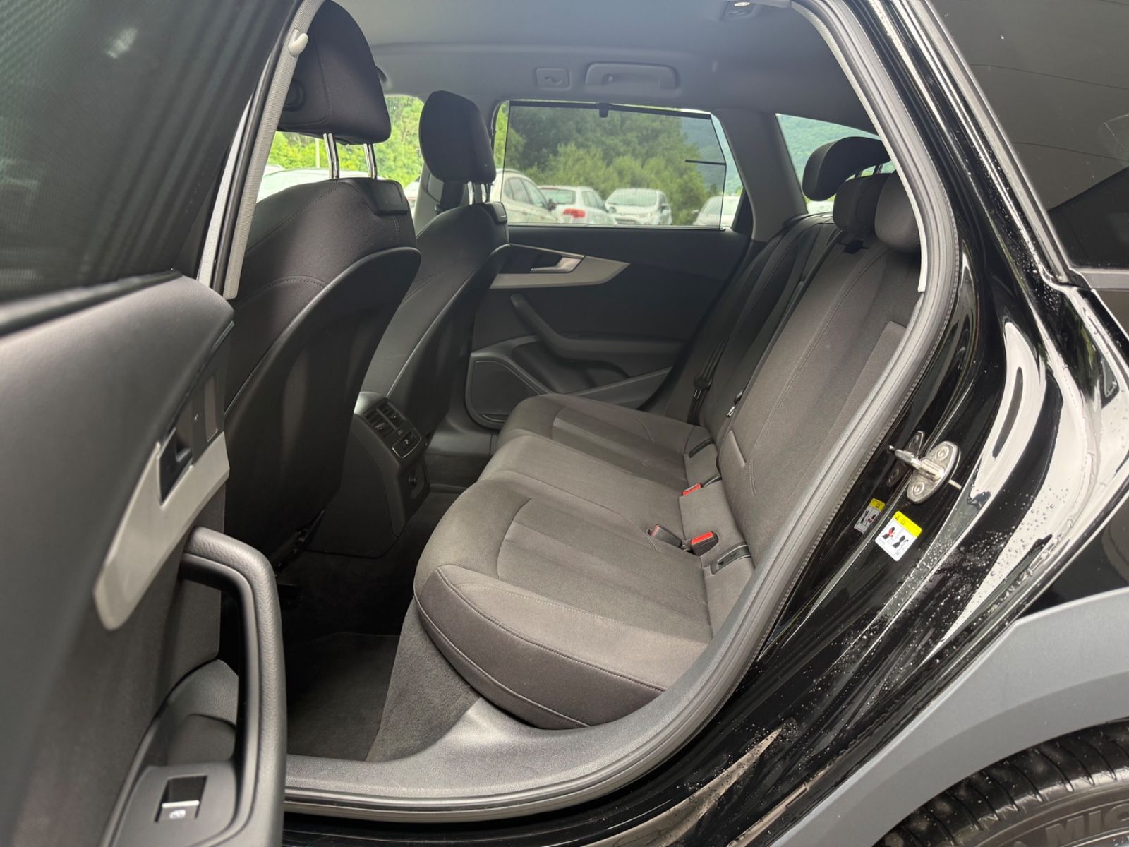 Audi A4 Allroad quattro 40 TDI * App *DAB * AHK * LED foto 11